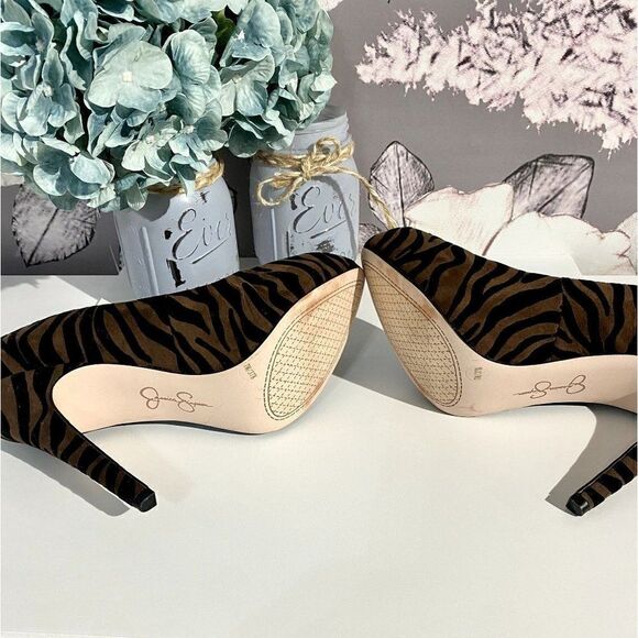 Jessica Simpson Parisah Zebra Print Brown/Black Platform Pump - Picture 13 of 13